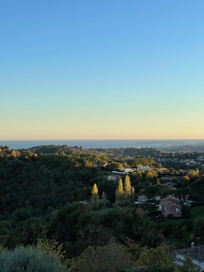 2 Pieces D'Exception Vue Mer Lägenhet Vence Exteriör bild